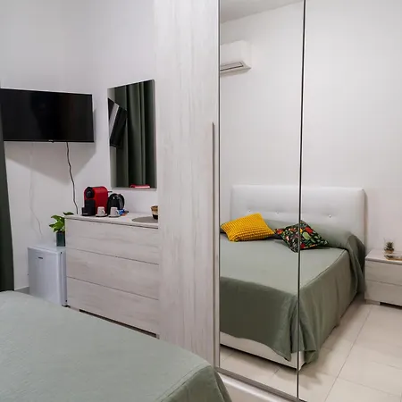 Casa Pirandello Affittacamere Terracina